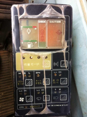 ขายรถแม็คโค KOMATSU PC 120 รุ่น 5 เครื่องดีไมหลวม ปั้มแรงดี โซ่เต็ม เอวแน่น ทะเบียนมี ไฟฟ้าครบ เล่มทะเบียนพร้อมโอน จัดไฟแน้นได้ 500000 ครับขาย 880000