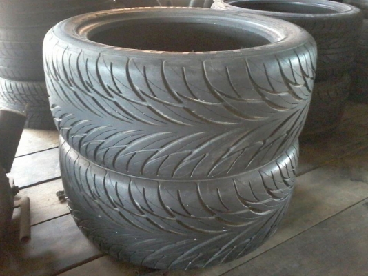 ขาย ยาง federal 245/45/18 ปี09