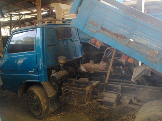 ขาย TOYOTA ทางหลวงดั้ม พร้อมใช้งาน ทะเบียนเต็ม เล่ม พร้อมโอน