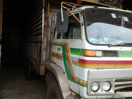 ISUZU  จัมโบ้เครื่อง165แรงม้า6BD1   10ล้อเพลาเดียว