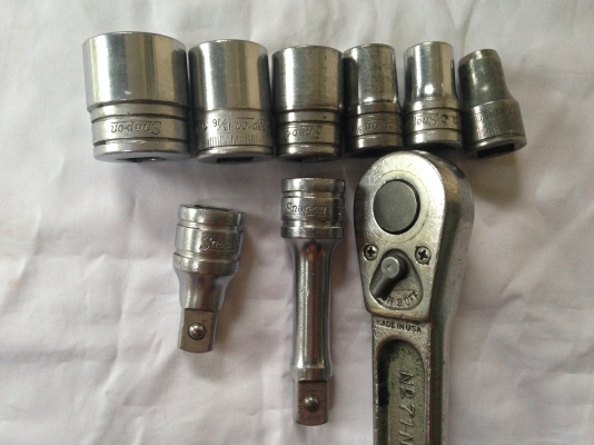 ด้ามฟรี snapon+ลูกล๊อค SAE 1/2 made in USA ด้ามฟรี snapon+ลูกล๊อค SAE 1/2 made in USA