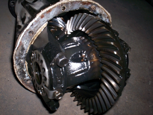 ขายเฟืองท้ายโตโยต้าไมตี้ ไทเกอร์ วีโก้ หัวจรวด9*41อัตราทด4.55 ดอนเมือง0890671028