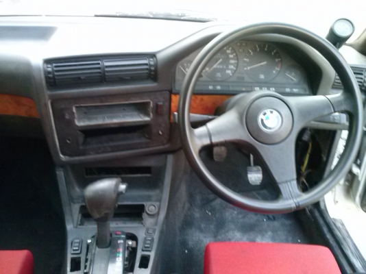 E30 2J แก็ส E30 2J แก็ส