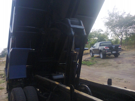 ขายหกล้อดั้มพ์NPR59LU-115HP ท้ายเอฟ แอร์เย็น