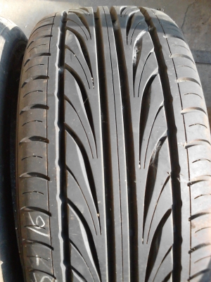 205/45R16 ปี 2011 มี 2 เส้น TEL.081-427-3941 205/45R16 ปี 2011 มี 2 เส้น TEL.081-427-3941