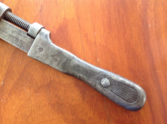 ขายคอม้าโบราณ 15" หัวค้อน