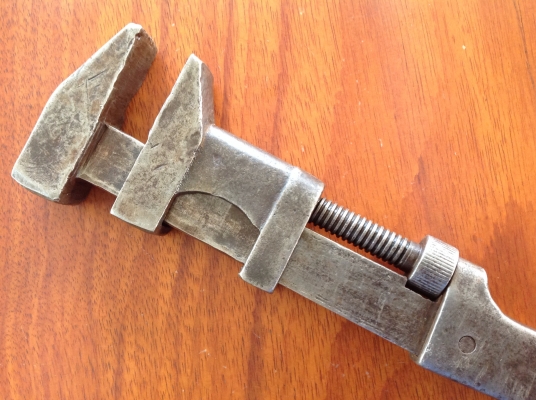 ขายคอม้าโบราณ 15" หัวค้อน