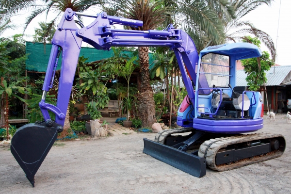 ขายแม็คโค นำเข้าจากญี่ปุ่น ไม่เคยผ่านการใช้งานในไทย ติดต่อ 086-775-7900, 086-324-1992