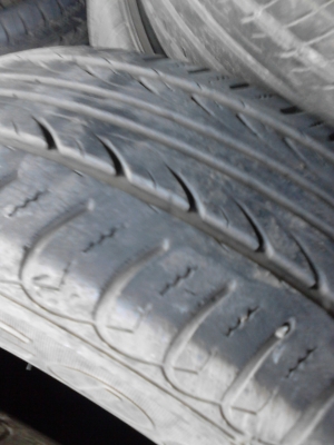 185/60R15 GOODYEAR มี 2 เส้น  TEL.081-427-3941