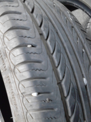 185/60R15 GOODYEAR มี 2 เส้น  TEL.081-427-3941