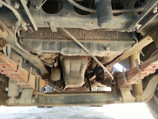 รถฮีโน่  6  ล้อดั้ม 195  แรงม้า.  สนใจติดต่อ  081 - 6079515