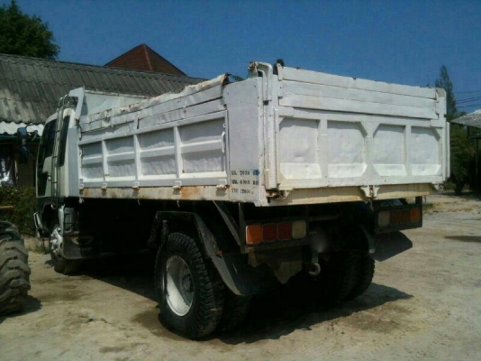 รถฮีโน่  6  ล้อดั้ม 195  แรงม้า.  สนใจติดต่อ  081 - 6079515