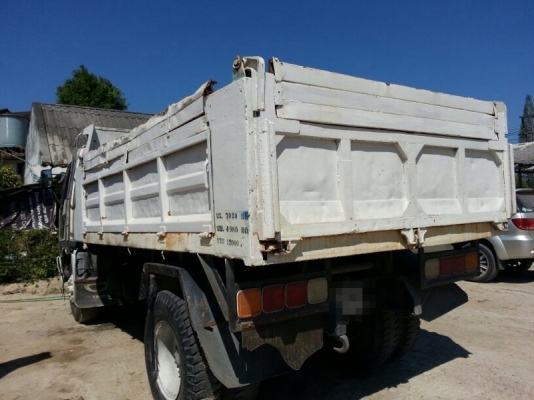 รถฮีโน่  6  ล้อดั้ม 195  แรงม้า.  สนใจติดต่อ  081 - 6079515