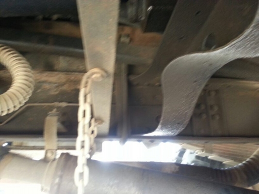 รถฮีโน่  6  ล้อดั้ม 195  แรงม้า.  สนใจติดต่อ  081 - 6079515