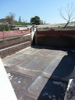 รถฮีโน่  6  ล้อดั้ม 195  แรงม้า.  สนใจติดต่อ  081 - 6079515