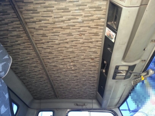 รถฮีโน่  6  ล้อดั้ม 195  แรงม้า.  สนใจติดต่อ  081 - 6079515