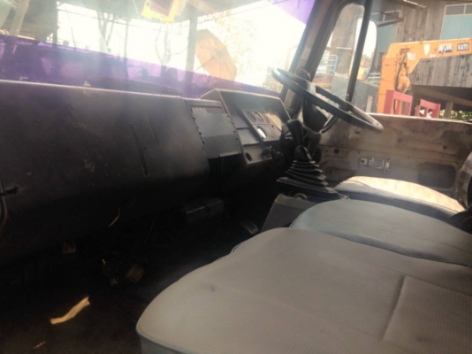 ***ขายแล้วครับขอบคุณ Truck2hand ขาย10ล้อเพลาเดียว HINO FL186 HO7C 185HP เครื่องเดิมเกียร์เดิม เครื่องแน่นดี แรง ช่วงล่างเดิมคัสซีสวยไม่ปะไม่ดาม กระบะล่องพื้นไม้คอกไม้สภาพดี ไม่ผุ หัวบางเดิมมีสีแตกสีลอกบ้าง ภายในดีคอนโซลครบ เบรคทริฟฟี่ ยางคู่หน้าสวย หลั ***ขายแล้วครับขอบคุณ Truck2hand ขาย10ล้อเพลาเดียว HINO FL186 HO7C 185HP เครื่องเดิมเกียร์เดิม เครื่องแน่นดี แรง ช่วงล่างเดิมคัสซีสวยไม่ปะไม่ดาม กระบะล่องพื้นไม้คอกไม้สภาพดี ไม่ผุ หัวบางเดิมมีสีแตกสีลอกบ้าง ภายในดีคอนโซลครบ เบรคทริฟฟี่ ยางคู่หน้าสวย หลั