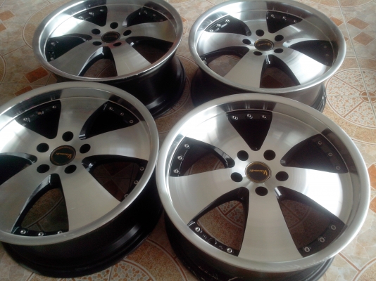 ขายแม็กvip ขอบ18 5/114.3 กว้าง8 et45 สวยๆถูกๆ