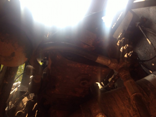 **520,000 บ.ต่อรอง**ขาย แบคโฮ komatsu pc120-5 เครื่องแคนเตอร์ 4d31 ปั้มเดิม เอวดีทำงานดี ช่วงล่าง70\% โซ่ บูท ใบแทรก ดี บอดี้สวยบูมอาร์มไม่มีปะ พร้อมใช้ พร้อมลุยงาน เอกสารสัญญาซื้อขาย ราคาต่อรองได้เด้อ พี่น้องครับ