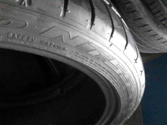 NITTO EXTREM ZR 265/35ZR18 มี 2 เส้น TEL.081-427-3941 NITTO EXTREM ZR 265/35ZR18 มี 2 เส้น TEL.081-427-3941