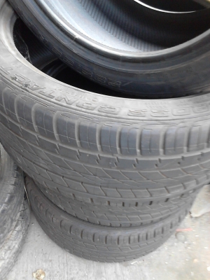 CROSS CONTACT 295/35R21  มีชุด 4 เส้น TEL.081-427-3941