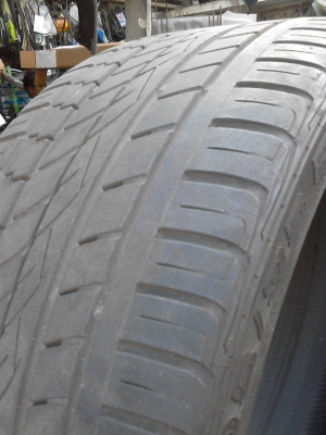 CROSS CONTACT 295/35R21  มีชุด 4 เส้น TEL.081-427-3941