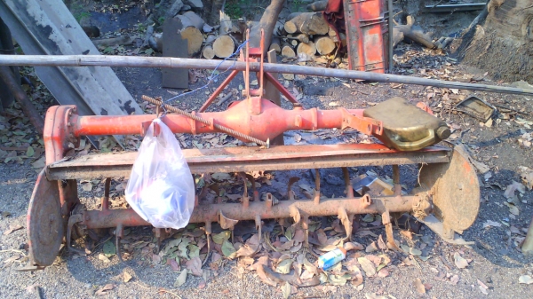 รถไถ KUBOTA L2605 dt ขับ 4Wd อุปกรณ์แถมฟรี มีใบดันหน้า จอบหมุน ตัดหญ้า และผาน ๓ ลดราคาพิเศษเหลือ 165,000 บาท.