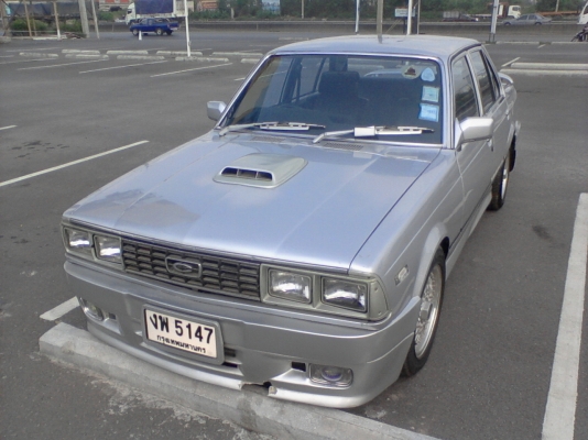 ขาย toyota corona rt 130 เครื่องดีเกียร์ออโต้ขับดีเล่มมี