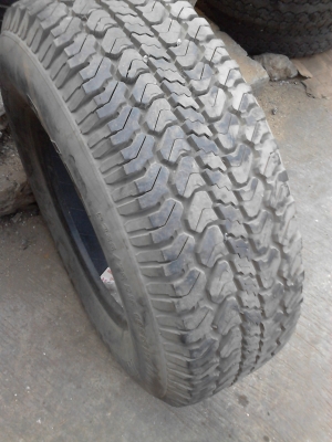235/75R15 MICHELIN LTX A/T  มี เส้นเดียว TEL.081-427-3941
