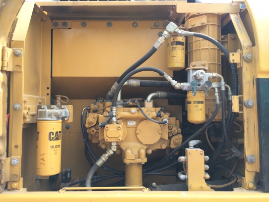 ปรับลดลง 3,000,000 ขาย CAT320D-E เก่าญี่ปุ่นไม่เคยใช้งานในไทย กระบอกดำ มีลายหัวเจาะ เจ้าของขายเอง พร้อมใช้งานรถสวยมาก 094-426-7888 จะเด็ด ปรับลดลง 3,000,000 ขาย CAT320D-E เก่าญี่ปุ่นไม่เคยใช้งานในไทย กระบอกดำ มีลายหัวเจาะ เจ้าของขายเอง พร้อมใช้งานรถสวยมาก 094-426-7888 จะเด็ด