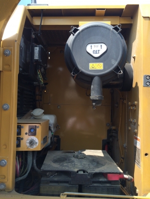 ปรับลดลง 3,000,000 ขาย CAT320D-E เก่าญี่ปุ่นไม่เคยใช้งานในไทย กระบอกดำ มีลายหัวเจาะ เจ้าของขายเอง พร้อมใช้งานรถสวยมาก 094-426-7888 จะเด็ด ปรับลดลง 3,000,000 ขาย CAT320D-E เก่าญี่ปุ่นไม่เคยใช้งานในไทย กระบอกดำ มีลายหัวเจาะ เจ้าของขายเอง พร้อมใช้งานรถสวยมาก 094-426-7888 จะเด็ด