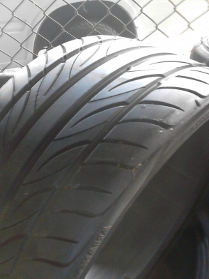 265/30R19 YOKOHAMA  ยางแก้มเตี้ย สวยสไตล์ YOKO  มีคู่  TEL.081-427-3941