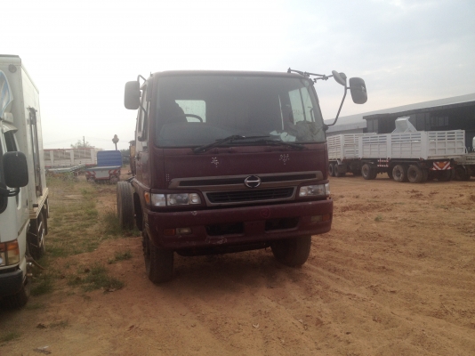 กำลังเก็บงานครับ HINO สิงห์ไฮเทค เครื่อง EM100  210 แรงม้าระบบน้ำมัน ช่วงกระบะ 6 เมตร เครื่องแน่นครับพร้อมเล่มครับ