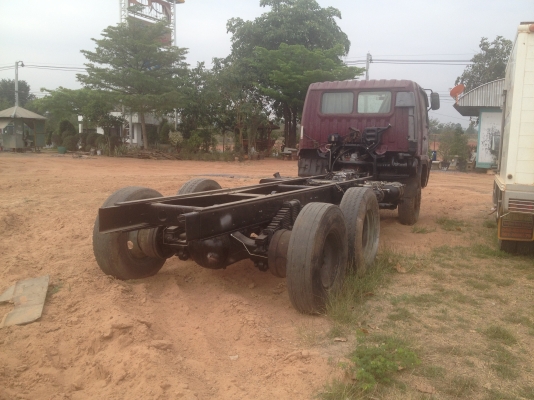 กำลังเก็บงานครับ HINO สิงห์ไฮเทค เครื่อง EM100  210 แรงม้าระบบน้ำมัน ช่วงกระบะ 6 เมตร เครื่องแน่นครับพร้อมเล่มครับ