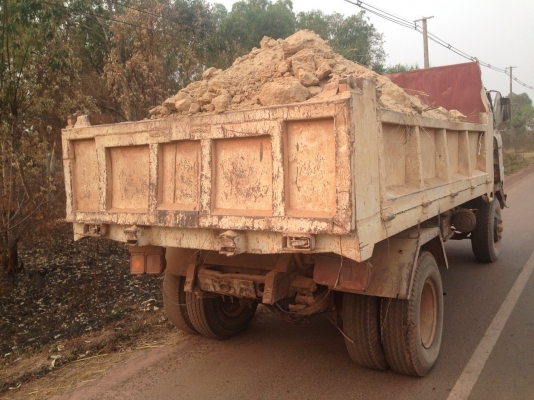 HINO KM310 ดั้มยิงหลัง เครื่องWO4D 117 F หน้าหลัง ภาษีขาดต่อ 1 ปี เอกสารชุดโอนครบ HINO KM310 ดั้มยิงหลัง เครื่องWO4D 117 F หน้าหลัง ภาษีขาดต่อ 1 ปี เอกสารชุดโอนครบ