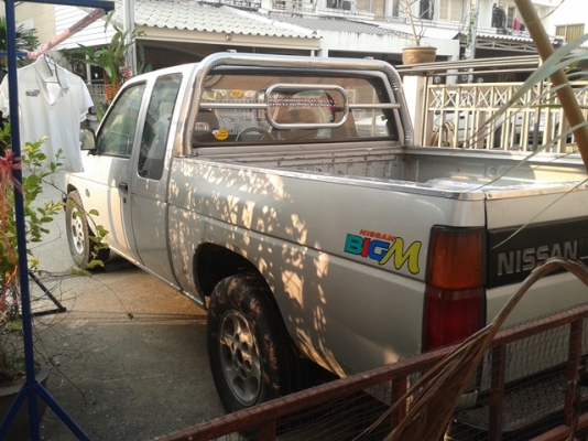 นิสสัน บิ๊กเอ็ม แค็ป ปี95พวงมาลัยเพาว์เวอร์ ล้อแม็ก