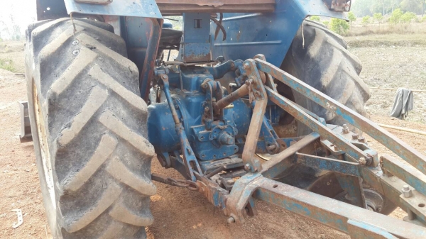 FORD 6600 T5 D4NNเสื้อเรียบ ไอดีกลม หาง7CMT ใบดัน เอกสารอินวอย FORD 6600 T5 D4NNเสื้อเรียบ ไอดีกลม หาง7CMT ใบดัน เอกสารอินวอย