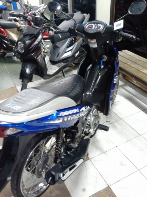 รุ่นใหม่ล่าสุด Yamaha Spark 115i รุ่นใหม่ล่าสุด (สตาร์ทมือ) ปี 2556 สวยมากอย่างจับใจ