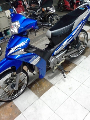 รุ่นใหม่ล่าสุด Yamaha Spark 115i รุ่นใหม่ล่าสุด (สตาร์ทมือ) ปี 2556 สวยมากอย่างจับใจ