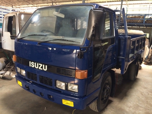 ขาย6ล้อดั๊ม อีซูซุ NKR ดั๊ม3คิว สภาพดี พร้อมใชังาน ขายถูกๆ ไม่มีทะเบียน ขาย6ล้อดั๊ม อีซูซุ NKR ดั๊ม3คิว สภาพดี พร้อมใชังาน ขายถูกๆ ไม่มีทะเบียน