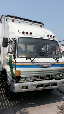 ขายครับFF177รถห้าง ตู้10บาน ยาว7.30เมตร ตามสภาพเลยครับ