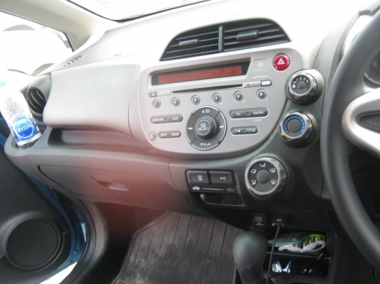 ขาย Honda Jazz ปี2013 รถบ้าน ไม่แต่ง ไม่ชน