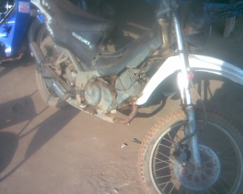 อากีรา rr