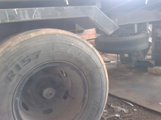 สิบล้อสองเพลาอีโน่220แรงม้า  แม่+ลูก  เล่มพร้อม  พร้อมใช้งาน