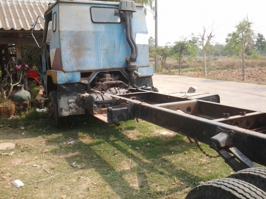 ขายตามสภาพรถฮีโนคัชซีFDเครื่องอีชูชุ6BBเฟื่องท้ายฮีโนลดเหลือ107000บาท