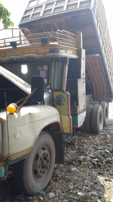 10ล้อหน้ายาวดัมพ์พร้อมใช้งาน 10ล้อหน้ายาวดัมพ์พร้อมใช้งาน