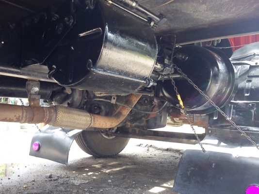 รถรับจ้างขนส่งสินค้า หกล้อ HINO กระบะคอกสูง  ยาว 5.5 ม.