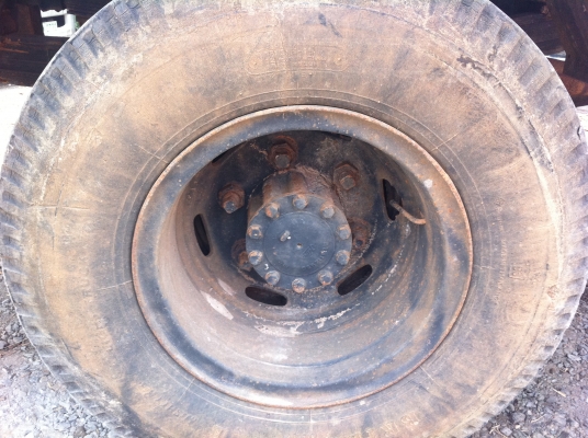 ทำสีใหม่สวยงามมาก HINO KM779 บรรทุกท้ายลาด-หางไฮโดรลิค เครื่อง WO4D-117แรงม้า ช่วงล่างใหญ่ F สภาพพร้อมใช้ ราคาต่อรอง ทะเบียนพร้อมโอน