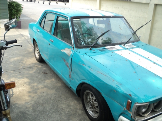 ขายโตโยต้าอารที81น้องชายไม่ได้ใช้จอดใว้ทะเบียนพร้อมขาย20000งดต่อนะครับ