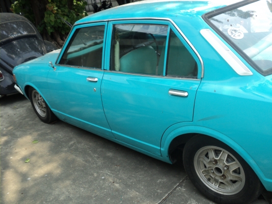 ขายโตโยต้าอารที81น้องชายไม่ได้ใช้จอดใว้ทะเบียนพร้อมขาย20000งดต่อนะครับ